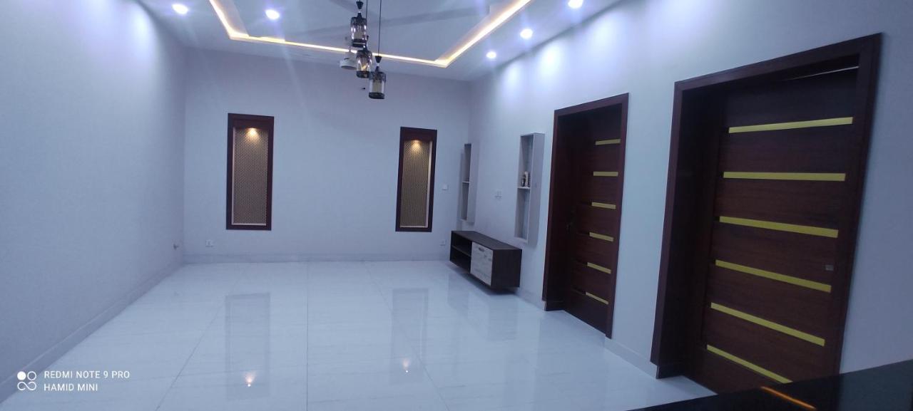 Islamabad Travelodge Guest House Exterior foto