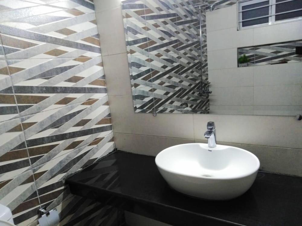 Islamabad Travelodge Guest House Exterior foto